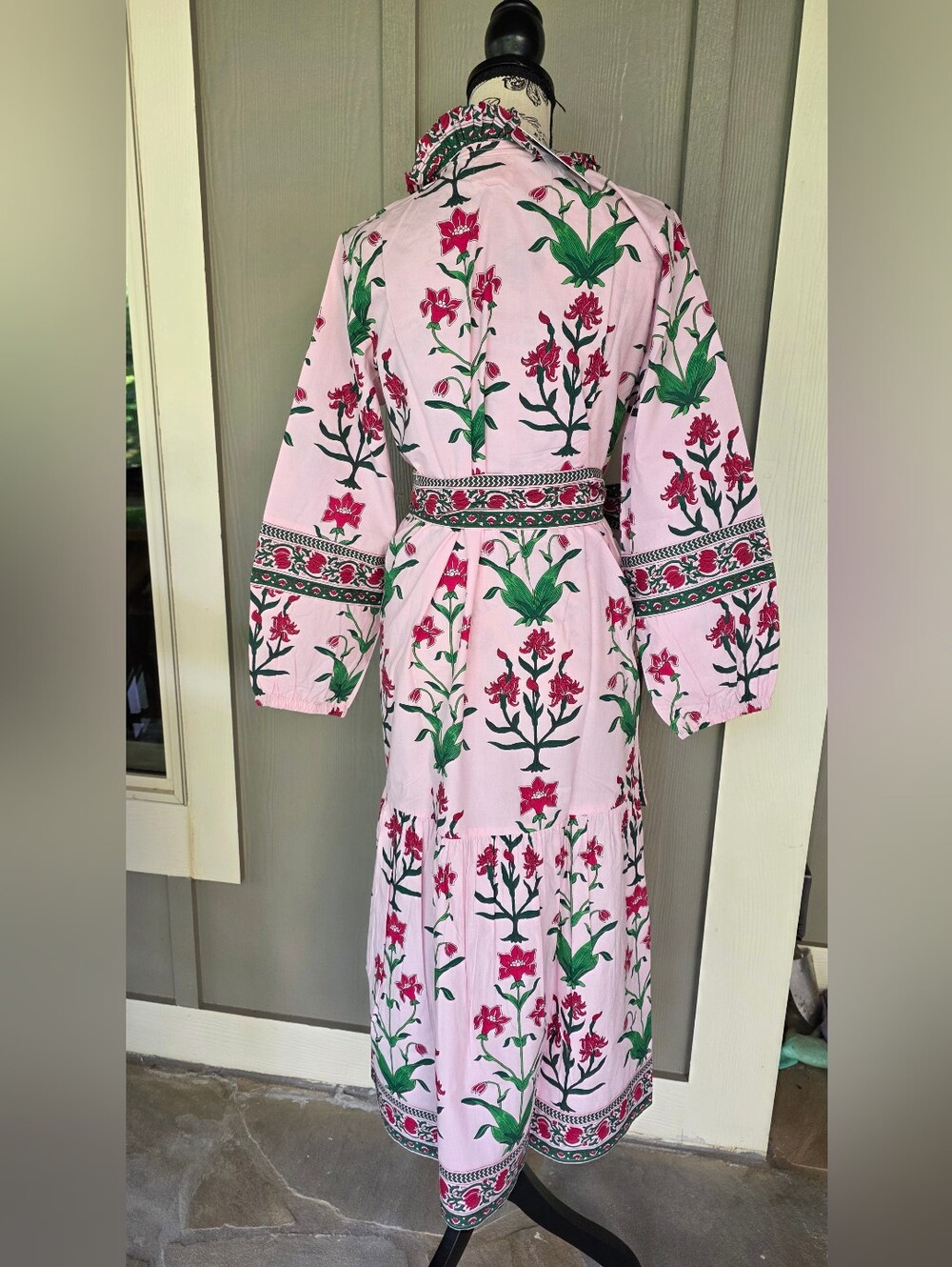 Elegant Southern Pink Floral Maxi Dress with Belt-NWT - Picture 6 of 10